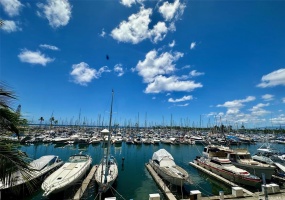 Beautiful Marina Front views!