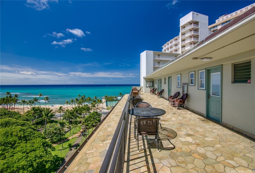 Waikiki Grand Hotel 10th Floor Sundeck