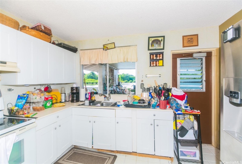 Kitchen with ocean view