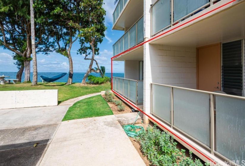 Both patios go to this unit 