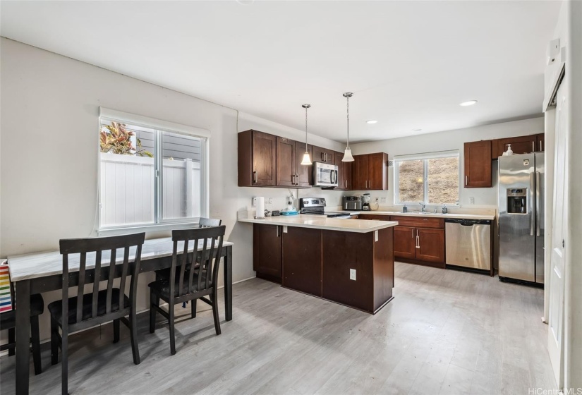 Kitchen/Dining Room