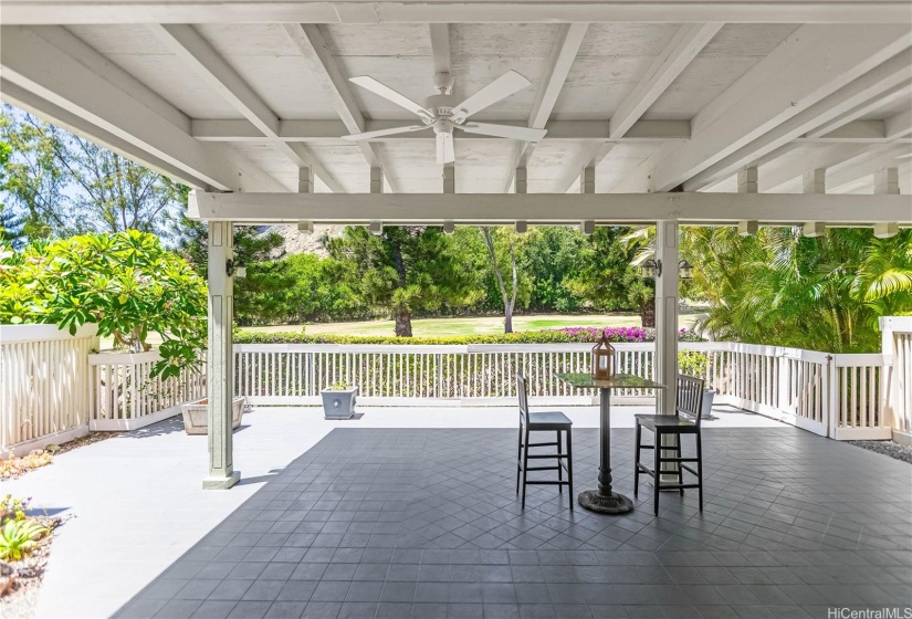 extra large covered lanai