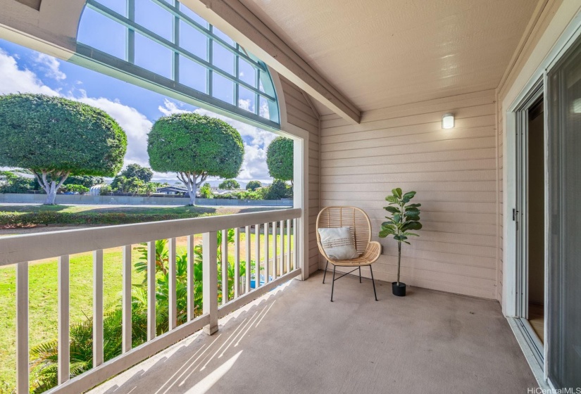 Enjoy your morning coffee on the covered lanai.