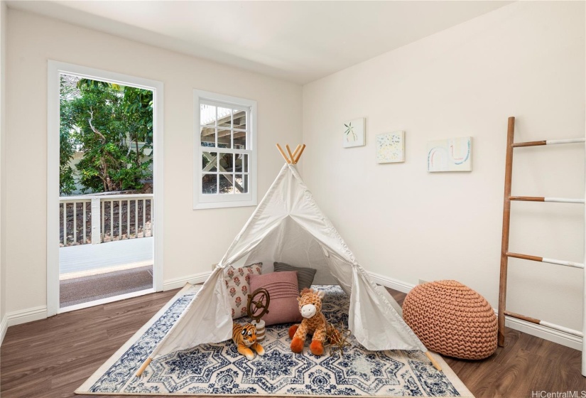 4th bedroom with lanai.