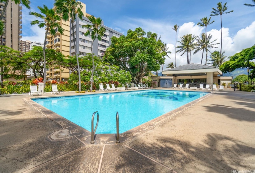 Large pool and clubhouse are located between the two towers. Great for relaxing!