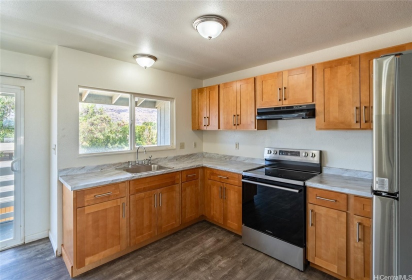 Kitchen in the makai unit.