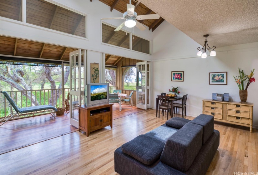 Living/Dining Room