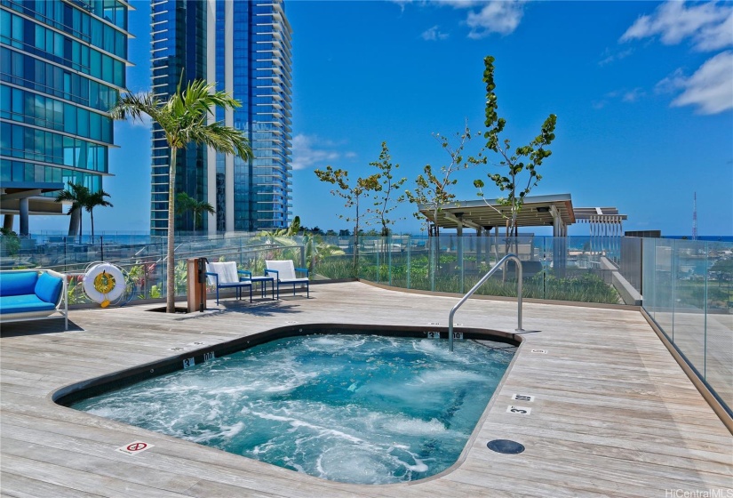 Jacuzzi on the pool deck