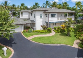 2 story townhome with 2 car garage