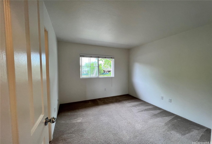 Main bedroom 2 (pictures taken prior to tenant move in)