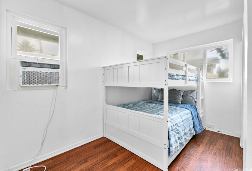 Second bedroom with large bunk beds