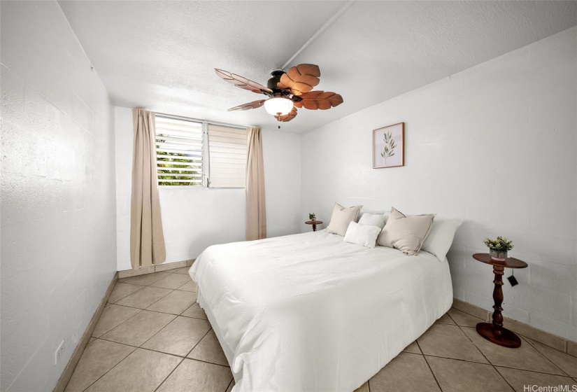 Freshly painted bedroom, with new ceiling fan!