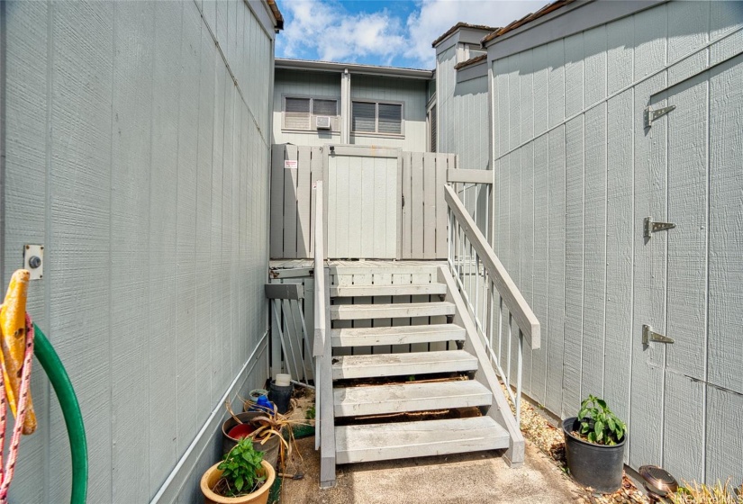 Entrance porch