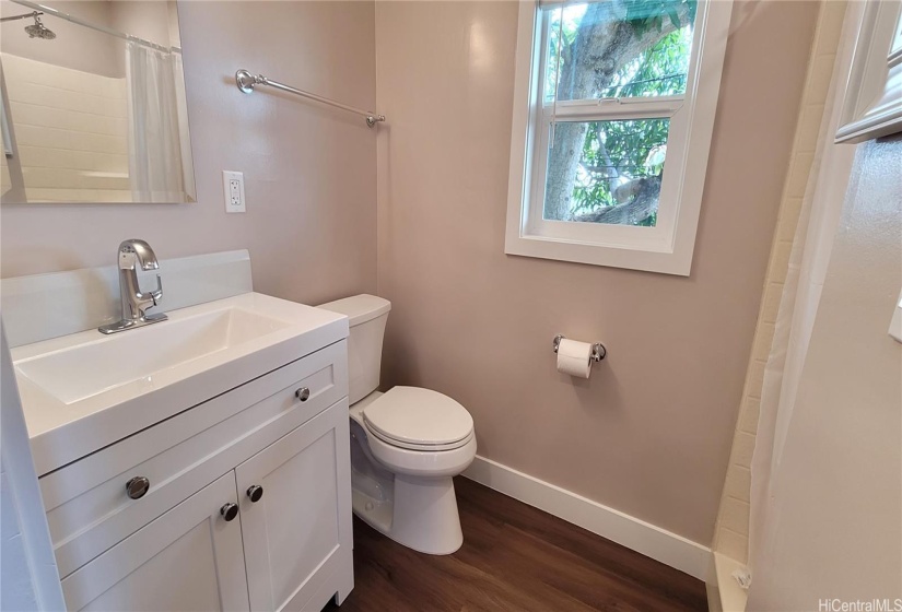 Bathroom- Cottage