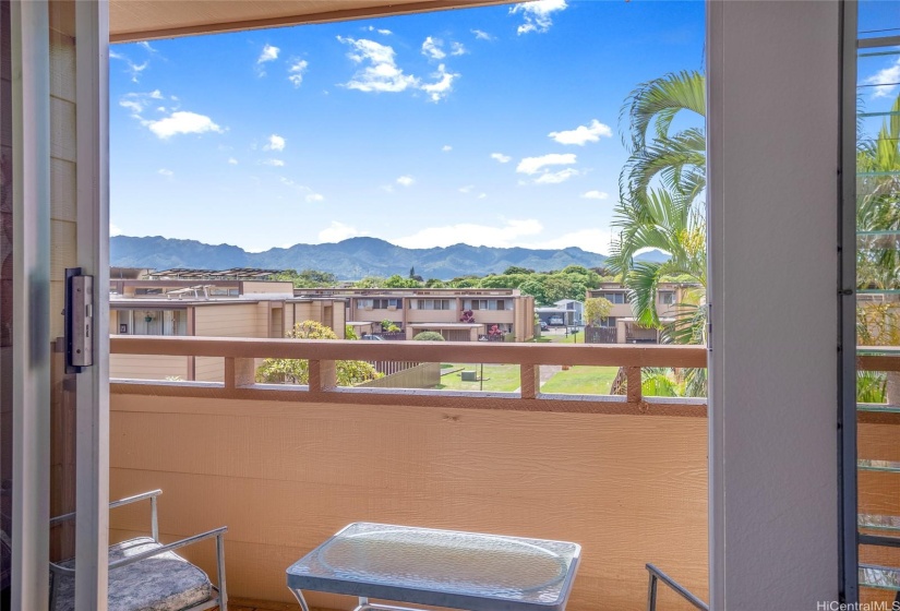 Beautiful mountain views at a distance from your primary lanai