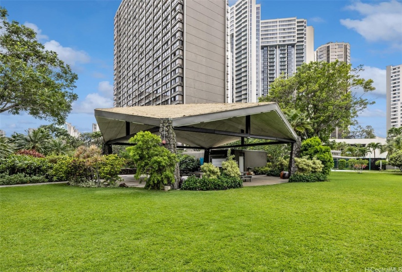 Recreation pavilion with kitchen & restrooms