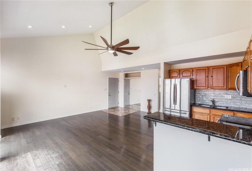 High ceilings with a drop-down fan and wall Ac to keep cool