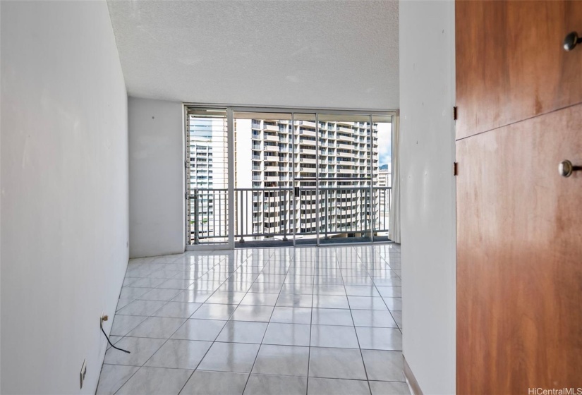 As you enter the condo, you are greeted with lanai views