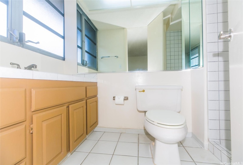 Bathroom in bedroom 2