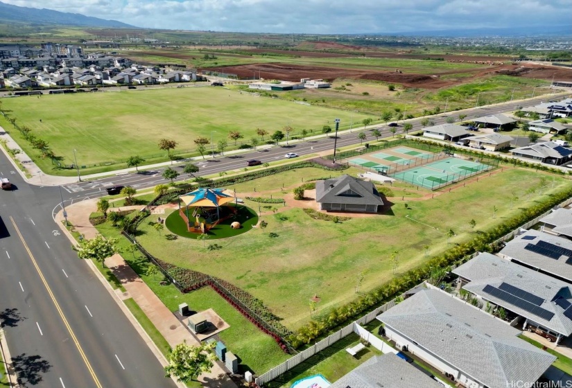 HO'OPILI PICKLEBALL, BASKETBALL, & PLAYGROUND PARK