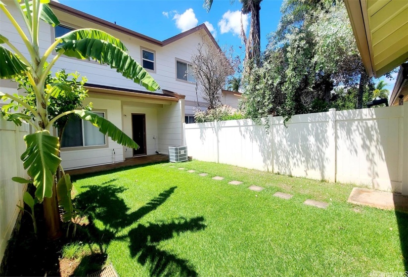 SPACIOUS BACKYARD