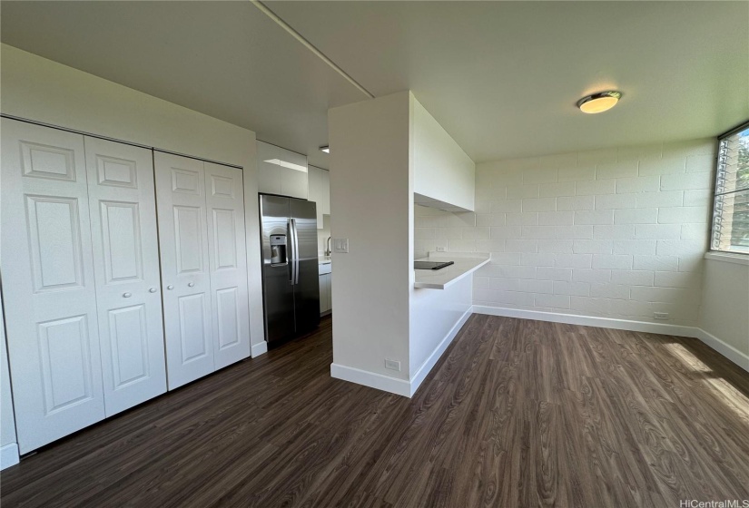 Side view of kitchen and dining area