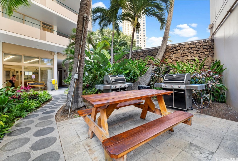 Common sitting area of Tradewinds Hotel