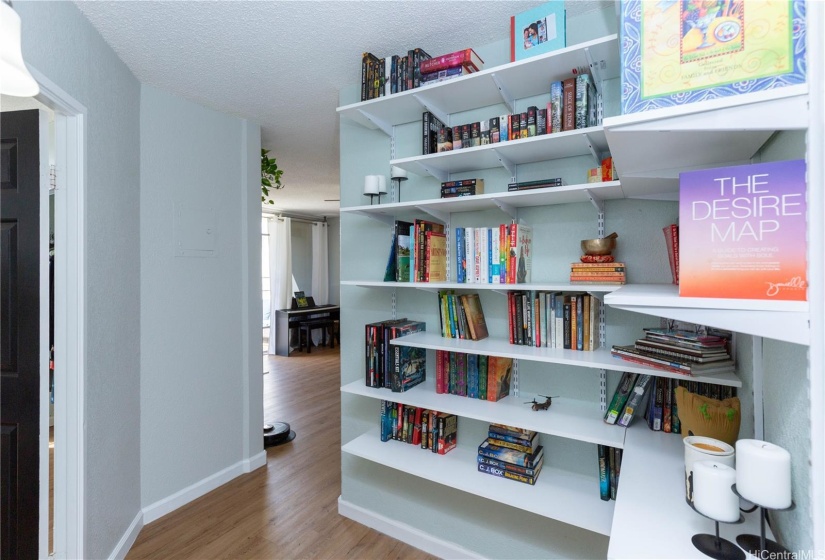 Lots of shelving for space to store your books, games and display your decor.