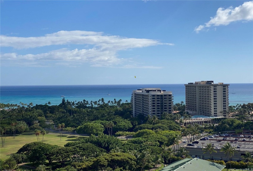 Breathtaking views of the ocean and park from the recreation area