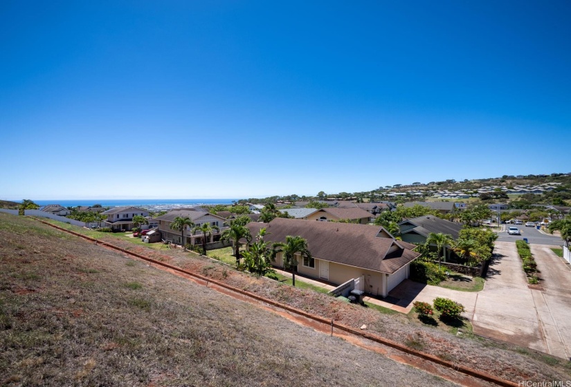 Great ocean view, gaze at stars on top of your hillside retreat on your private land.