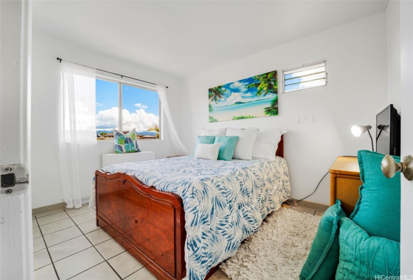 Bedroom #3 upstairs has Mountain View with great Hawaiian breezes.