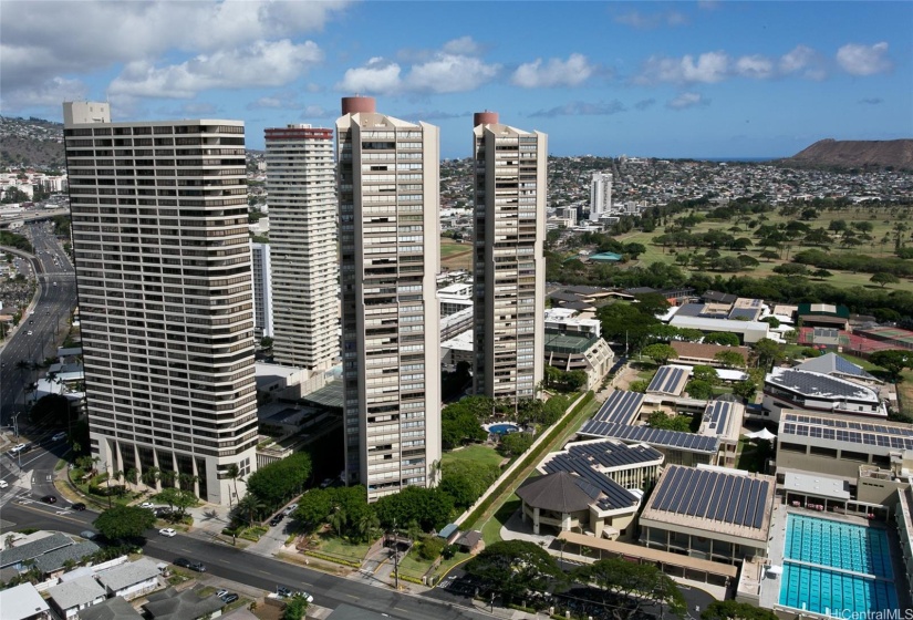 Condo located in the Diamond Head tower.