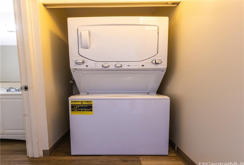 In-unit laundry