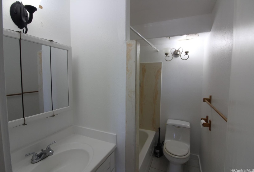 Main Bathroom