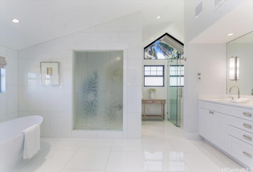 Primary ensuite bathroom