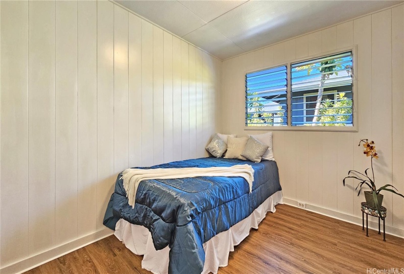 Bedroom#1 on main house