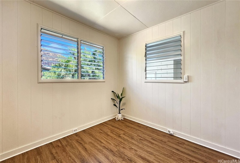 Bedroom #2 on main house