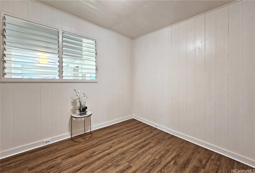 Bedroom #3 on main house