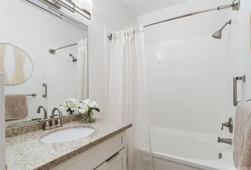 Primary ensuite with large soaker tub