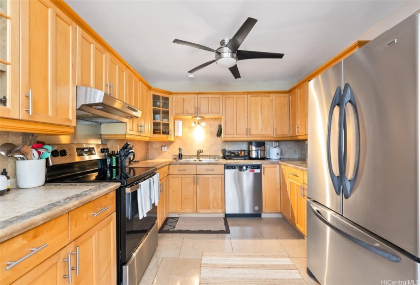 298 Upstairs Kitchen