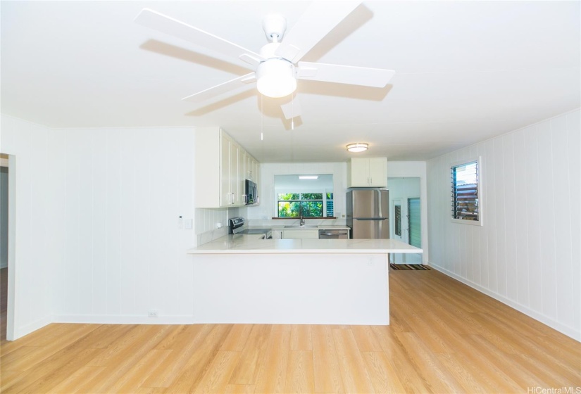 Newly remodeled open concept kitchen and dining area.