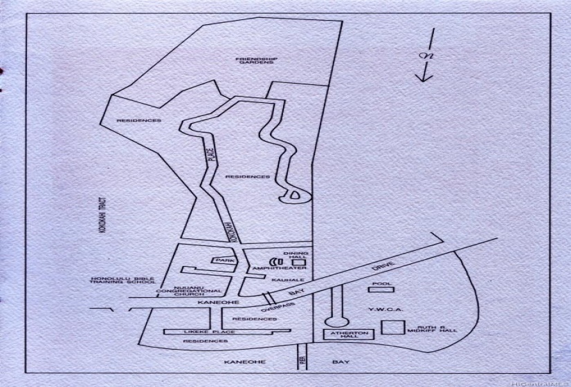 This is a map from the Kokokahi developer brochure from the 1920's with the layout of Kokokahi Place twisting in the upper half. Lot for sale today is near the dead end circular turn around in the middle of the map.