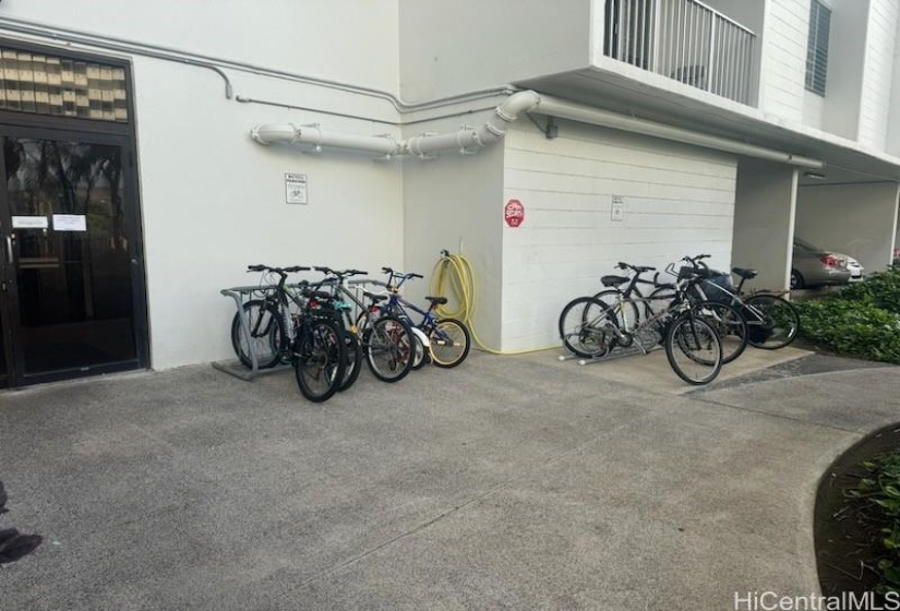 Bike racks on site, right outside of resident mgr/security office and back entrance from the parking lot.