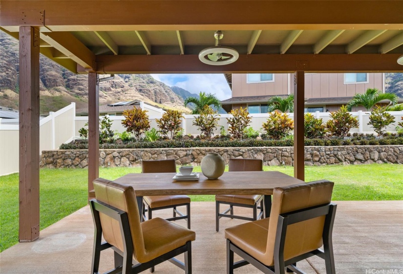 Huge covered lanai for indoor-outdoor living.
