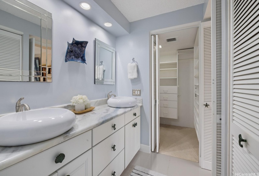 A walk in closet was added in the primary bedroom.