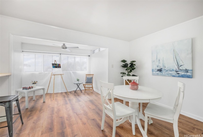 Dining Area to Lanai