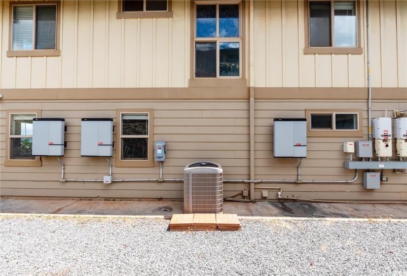 The house comes with leased 48 photovoltaic panels, 2 inverters, 2 batteries and solar water heater ensuring low energy cost throughout the year even with central AC.