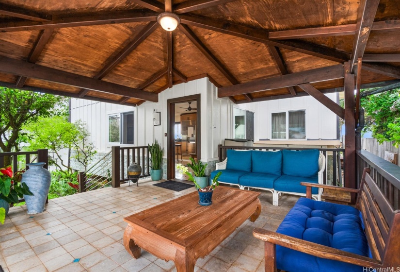 Entrance Lanai with Outdoor Relaxing and Entertaining Space.