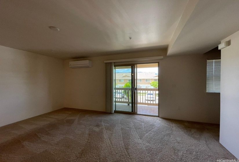 Living Dining area