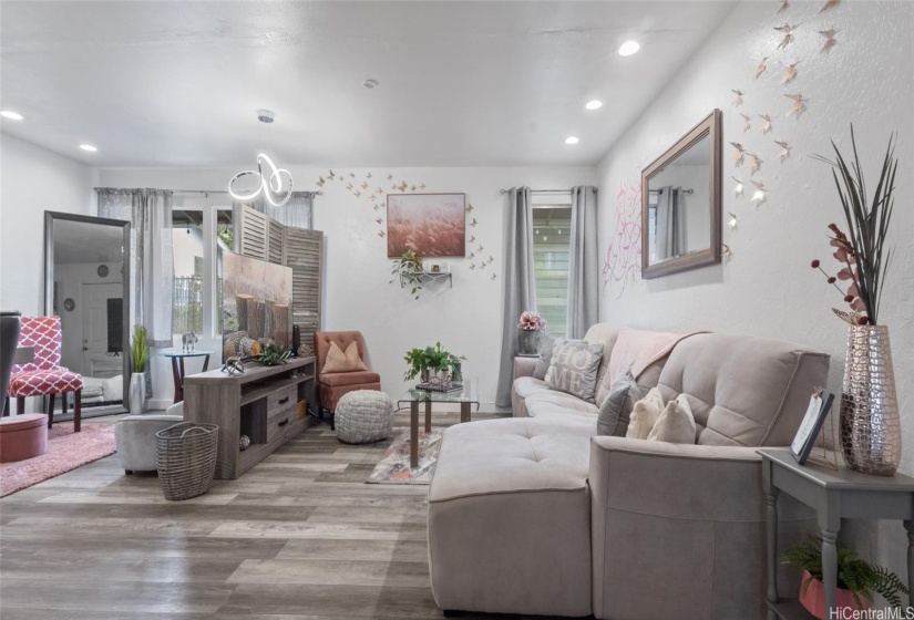 Main living room with ac